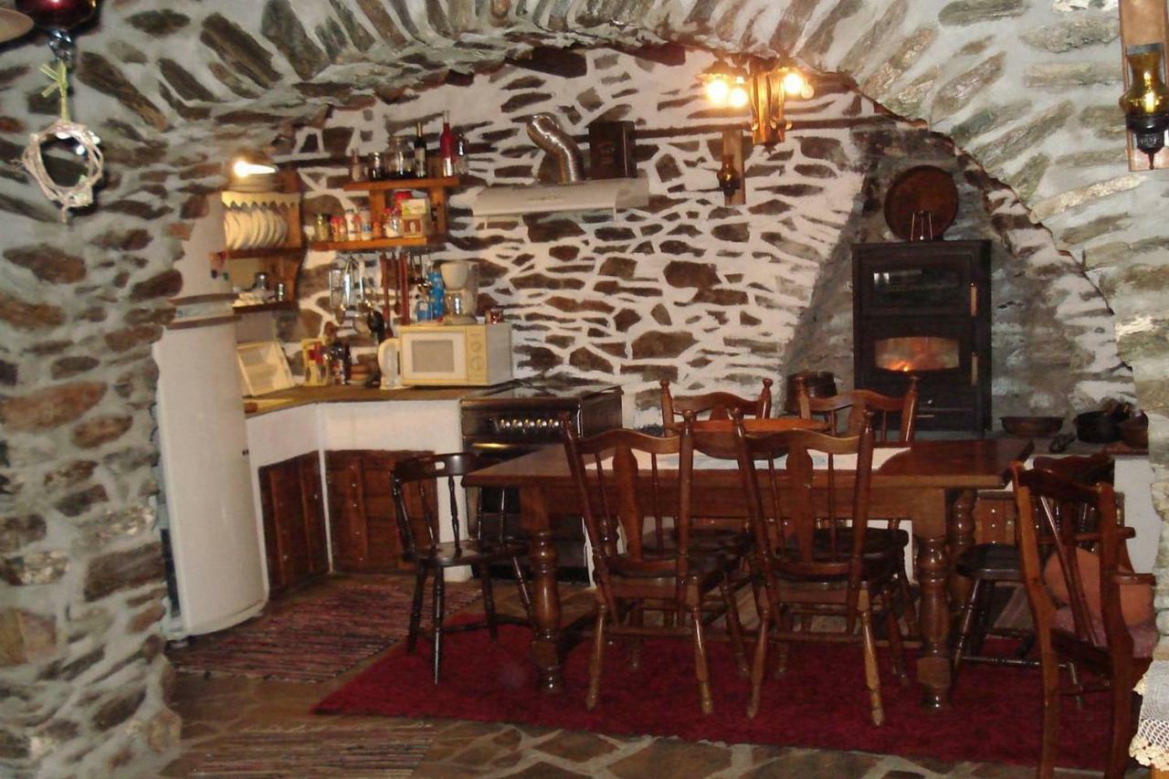 Вилла Mansion Philoktitis Melivoia Экстерьер фото