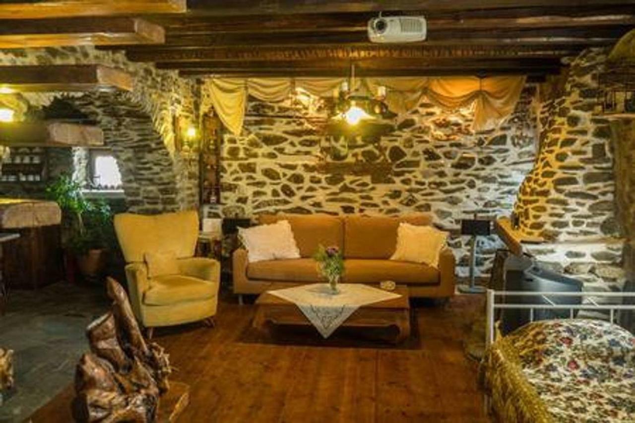 Вилла Mansion Philoktitis Melivoia Экстерьер фото